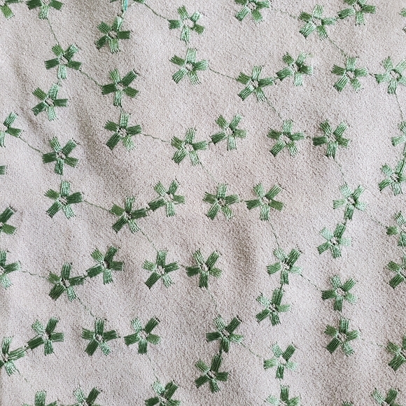 B. Moss Skirt Size 6 - Picture 7 of 7